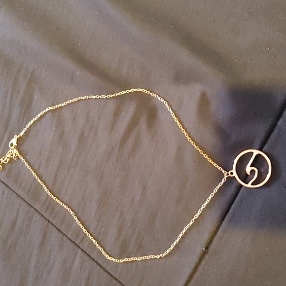 Wave Necklace - Picture 3 of 4